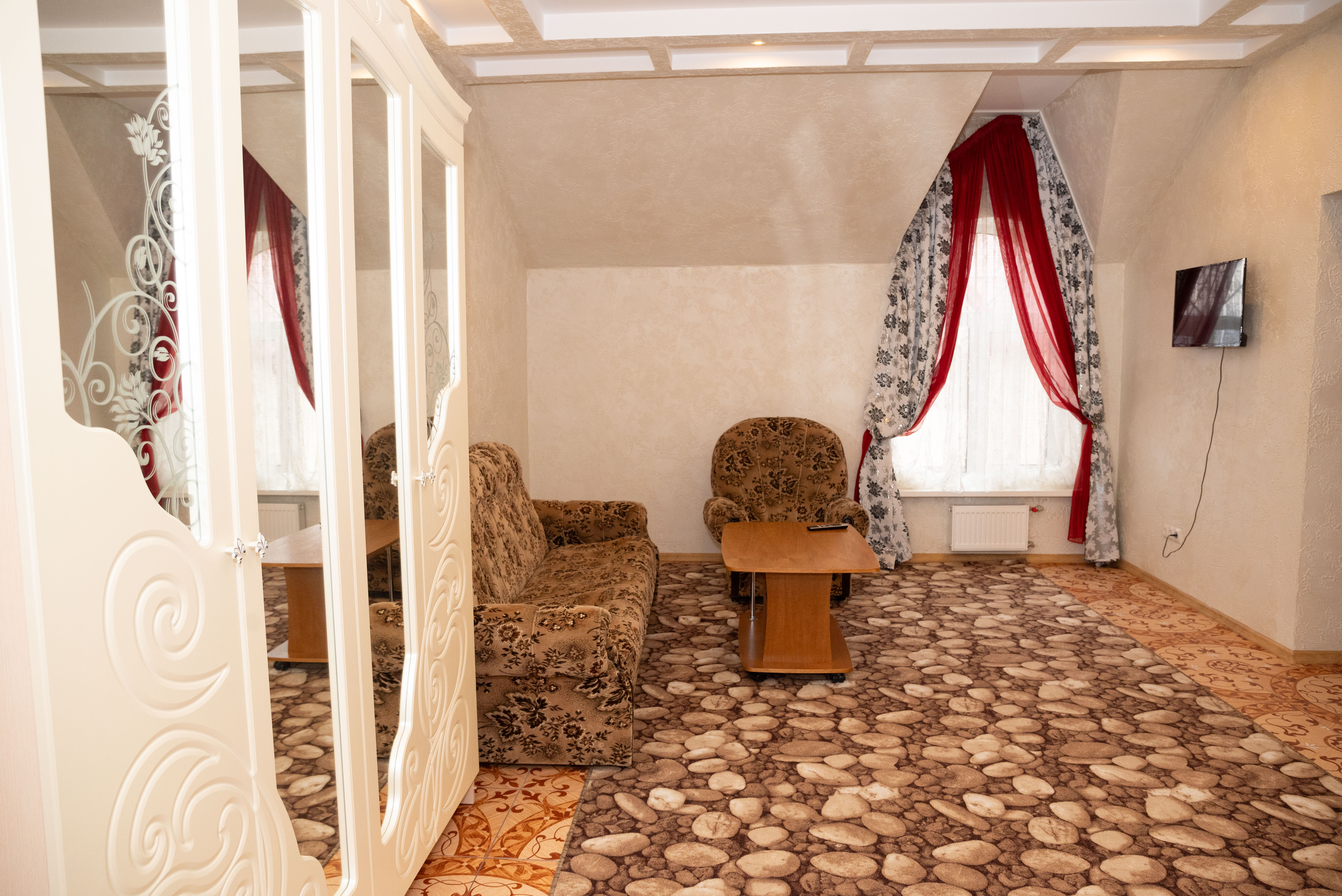 Номер Полулюкс